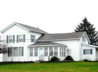 12133 Center Rd, Durand, IL 61024