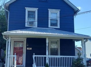 11 Saint Marys Pl, Red Bank, NJ 07701