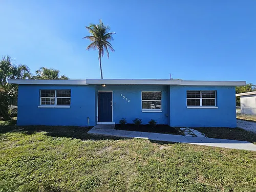 1532 Veronica S Shoemaker Blvd Photo 1