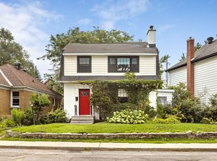 22 Mount Pleasant Ave #1, Ottawa, ON K1S0L8