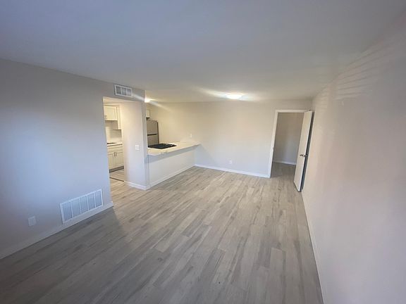 4th image of 4372 Casa Brazilia Dr #1-B