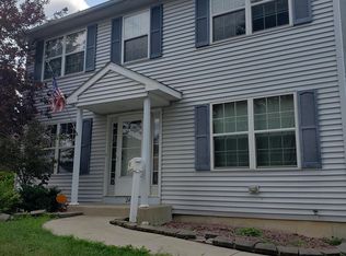 2415 Buchanan Rd, Kenosha, WI 53143