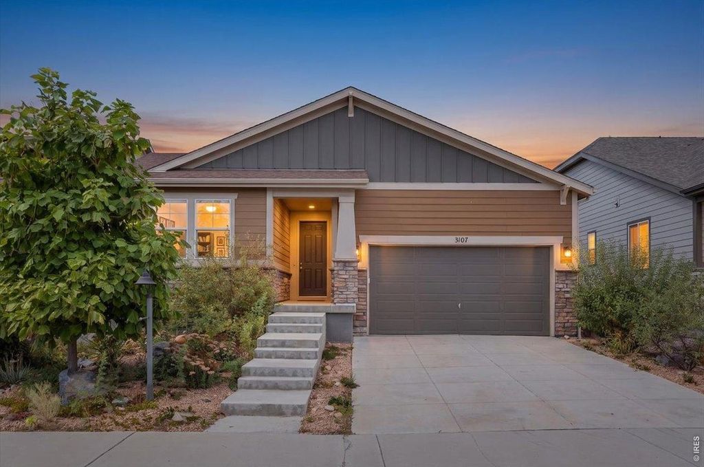 3107 Deering Lake Dr
