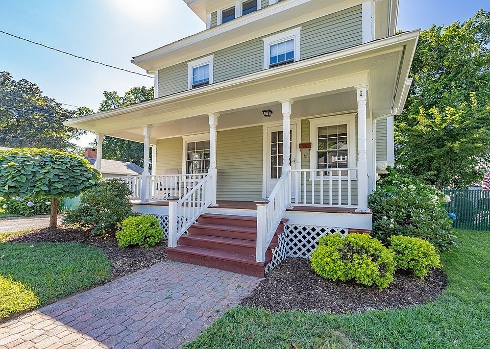 15 Malone Ave, Westfield, MA 01085 Zillow