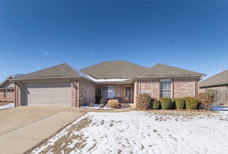 1st image of 10843 Foxglove Ln