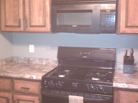 5th image of 1332 E 140th St S