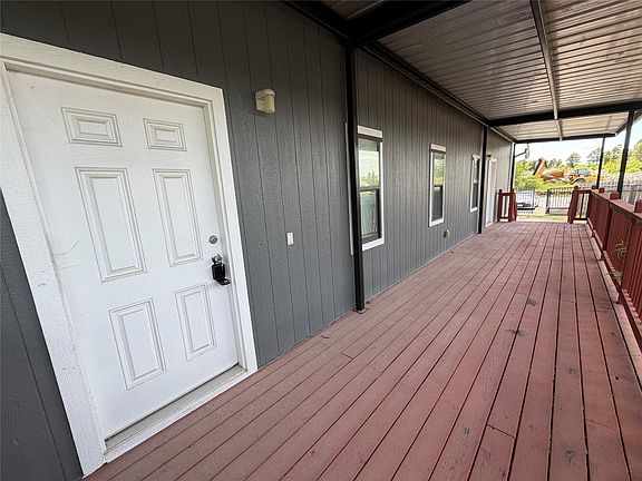 4th image of 1836 Road 5210