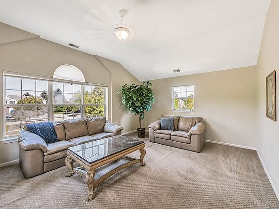 3rd image of 7323 Grandview Ct #7323