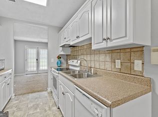 10 Dixon St, Newnan, GA 30263