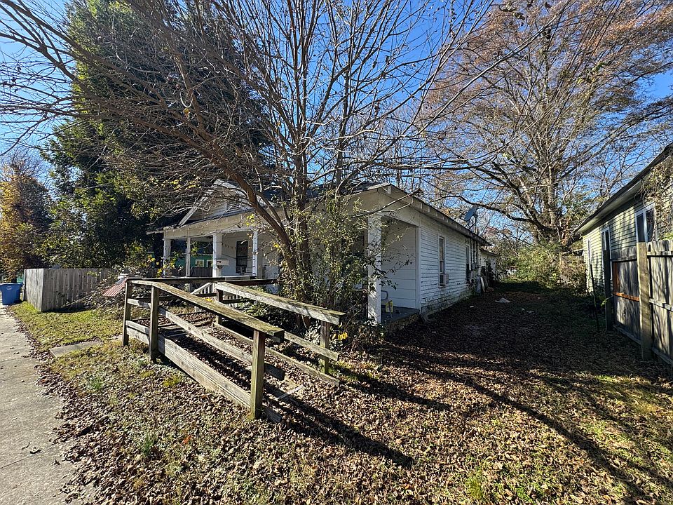 2nd image of 2907 Noa St