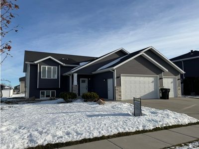 3919 Meridian Dr, Bismarck, ND, 58504