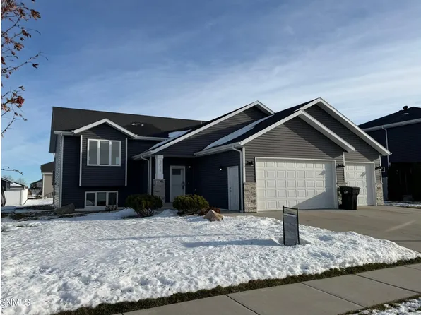3919 Meridian Dr, Bismarck, ND 58504