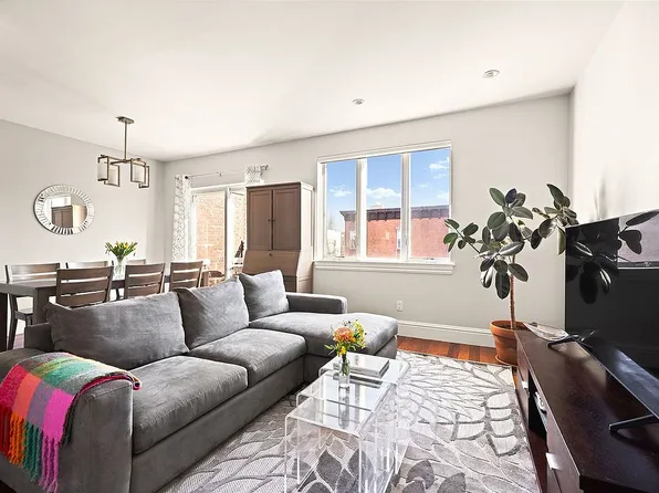 444 17th St APT 3C, Brooklyn, NY 11215