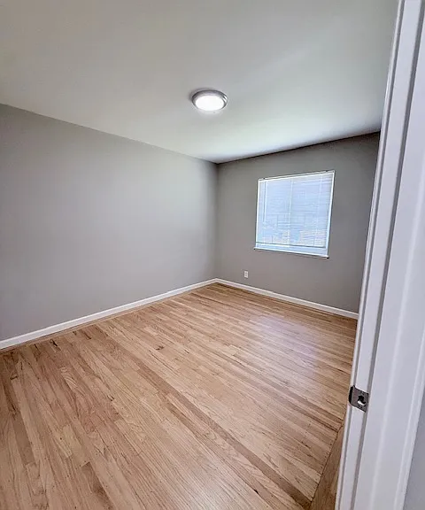 2219 Cabrillo Ave — Photo 17
