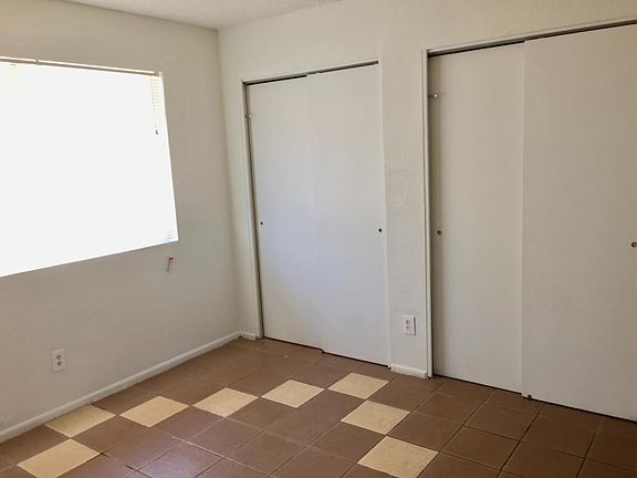 5th image of 5150 N 22nd Ave APT 4
