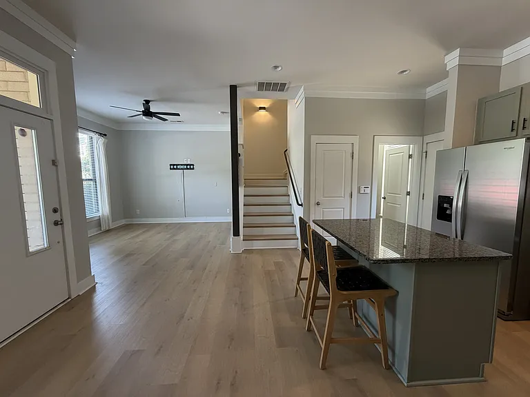 3407 Steel Yard Ct — Photo 6