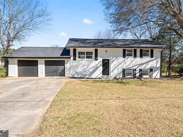 6650 Baldwin Ct, Riverdale, GA 30274