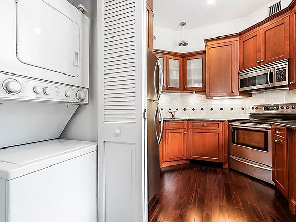 4th image of 75 McKinley Ave APT B3-8