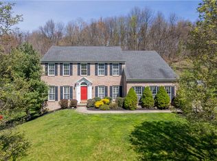 8416 David Dr, Bridgeville, PA 15017