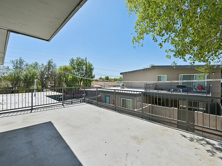 Cornell Apartments — Photo 42