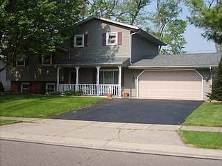 1st image of 987 Terrace Dr