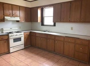 855 Allen St FLOOR 1, Elizabeth, NJ 07202