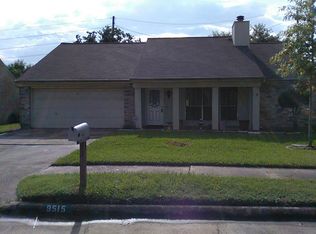 9515 Barnhart Ln, Houston, TX 77065