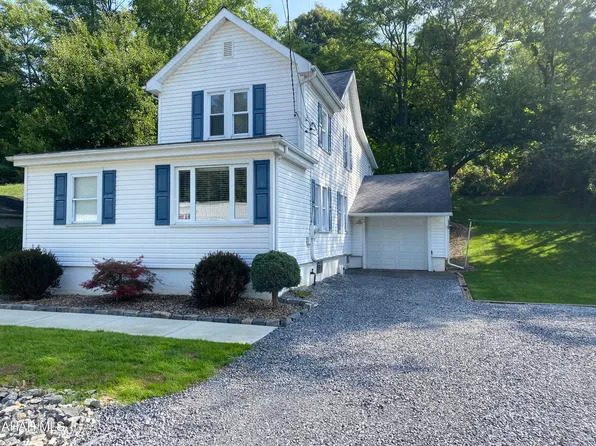1189 Cabbage Creek Rd, Roaring Spring, PA 16673