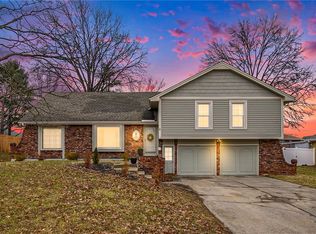 6115 N Cleveland Ave, Gladstone, MO 64119