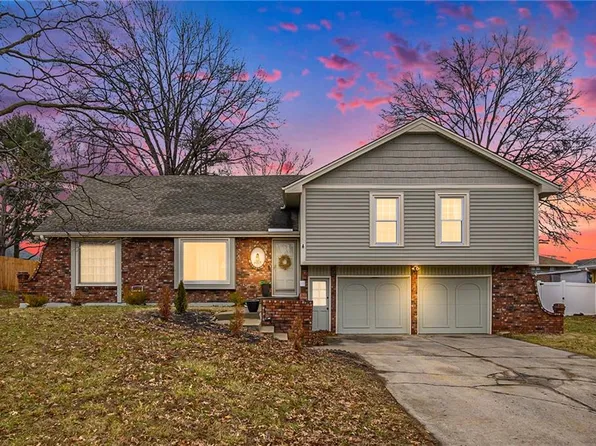 6115 N Cleveland Ave, Gladstone, MO 64119