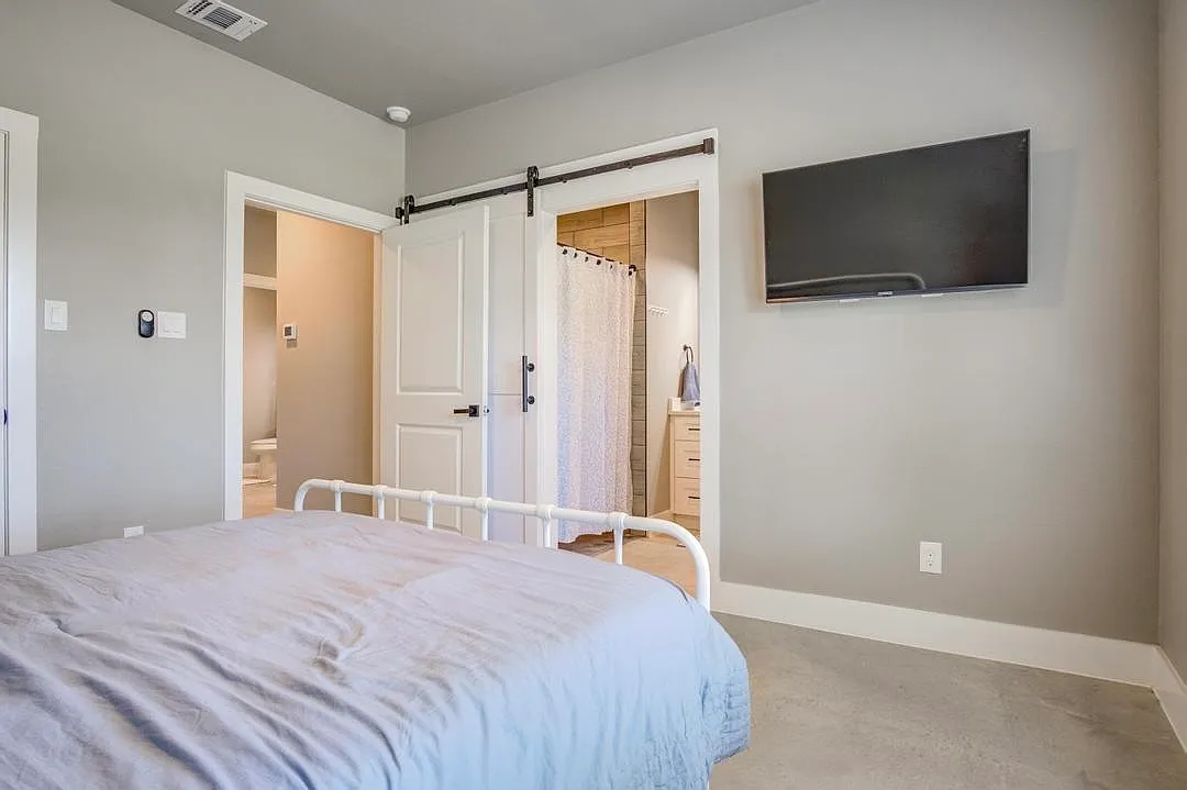 2 bed, 1520 sqft, $2,150 — Photo 4