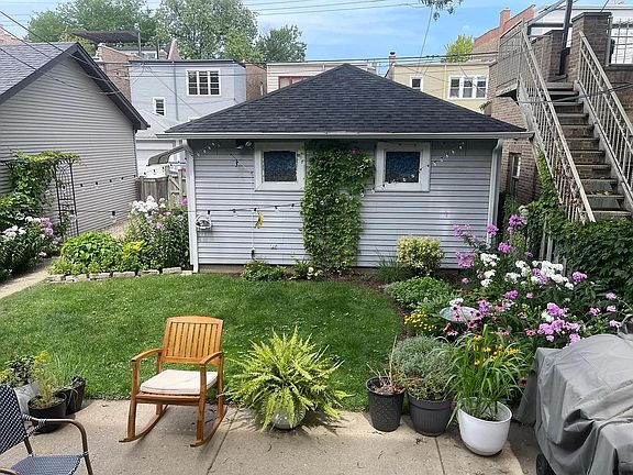 2nd image of 2234 W Leland Ave #1