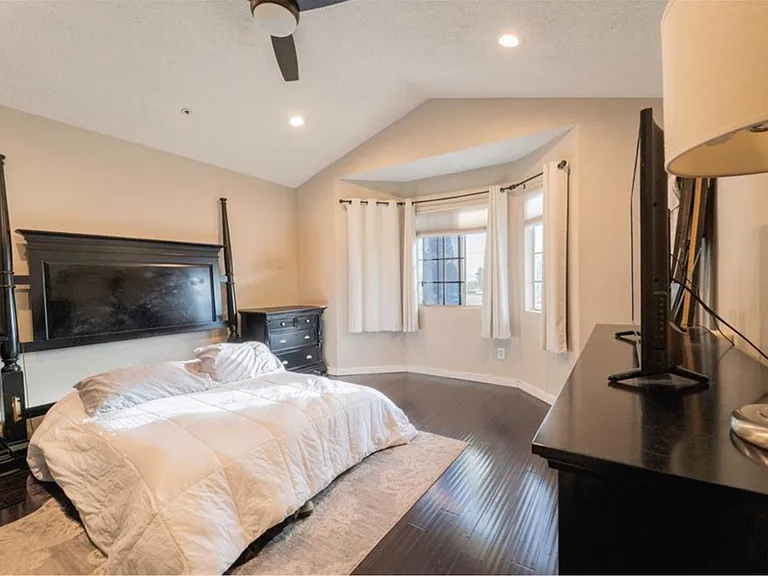 13584 E Sutter Ct — Photo 11