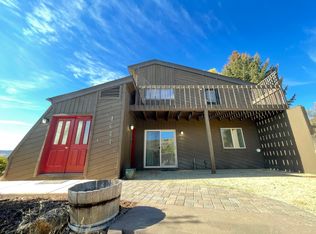 1641 Ridgecrest Dr, Klamath Falls, OR 97601