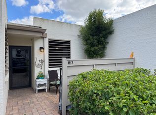 817 Oak Dr, Bradenton, FL 34210