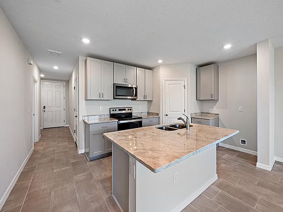 3rd image of 17147 Blowfish Dr #537