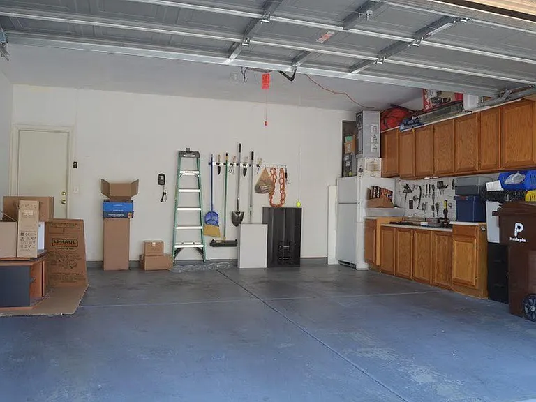 9655 N 82nd Gln — Photo 16