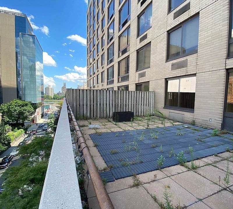 1st image of 401 E 60th St #3Q