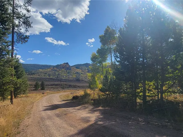 33653 Seneca Trail, Oak Creek, CO 80467