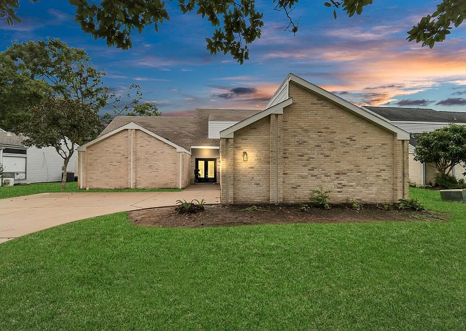 1st image of 3507 Crow Valley Drive