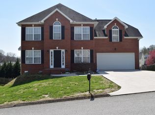 7649 Cool Breeze Rd, Knoxville, TN 37938