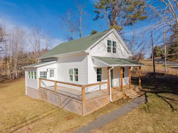 1759 Cranberry Rd, Woodlawn, VA 24381