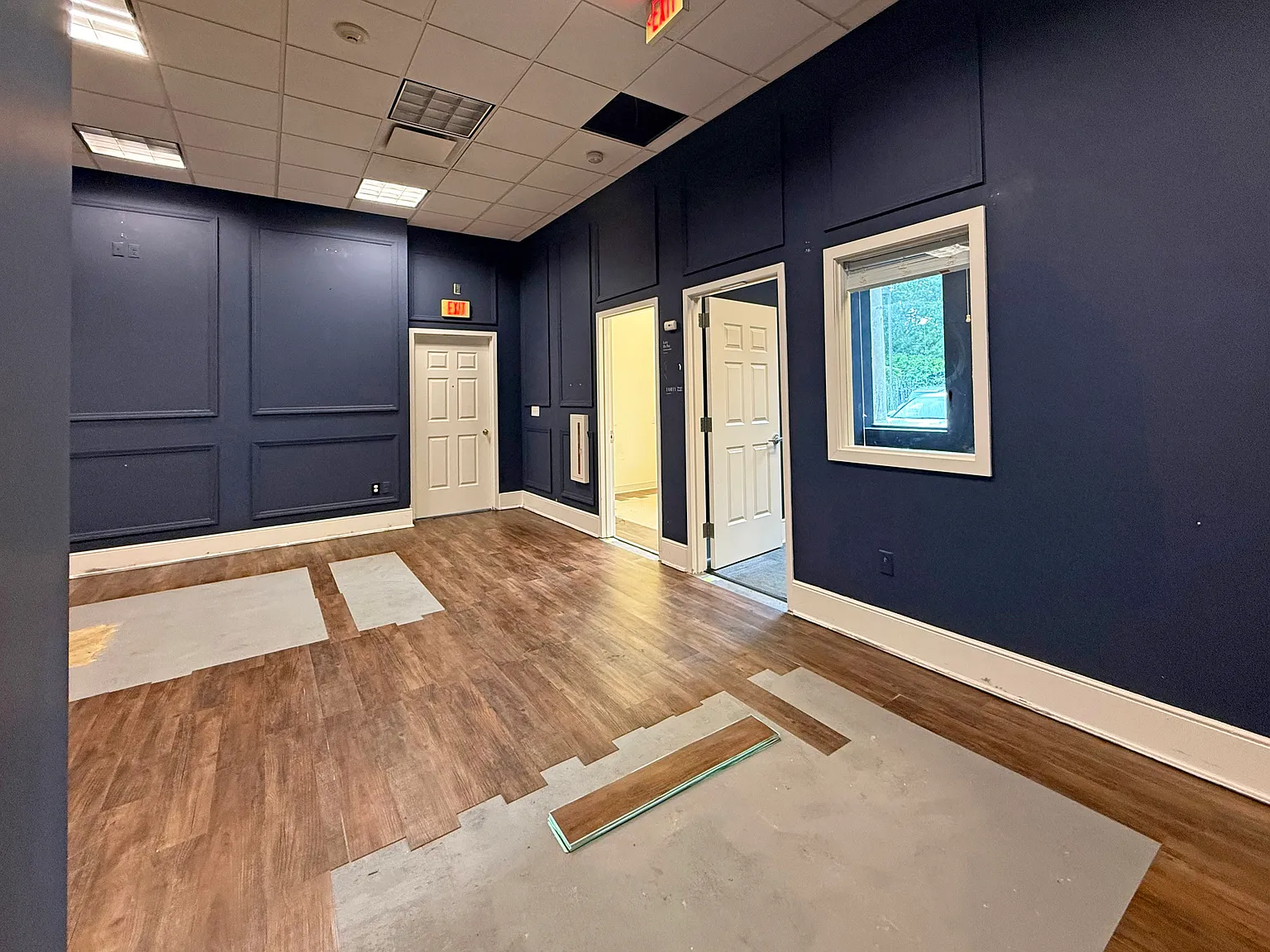 Office Space For Rent In Center Moriches — Photo 4