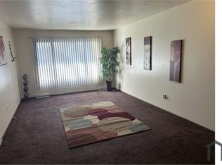 4256 N 104th St APT 4, Milwaukee, WI 53222