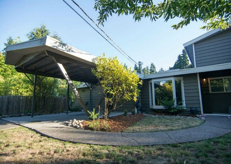 1st image of 18223 25th Ave NE