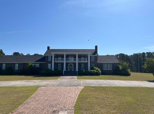 2219 Kings Mountain Dr, Dalzell, SC 29040