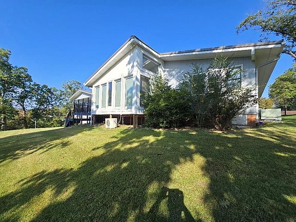 2nd image of 158 Wilson Dr