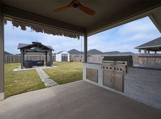 8006 Chukka Dr, Fulshear, TX 77441