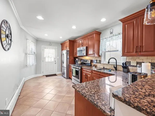 4816 Garden St, Philadelphia, PA 19137