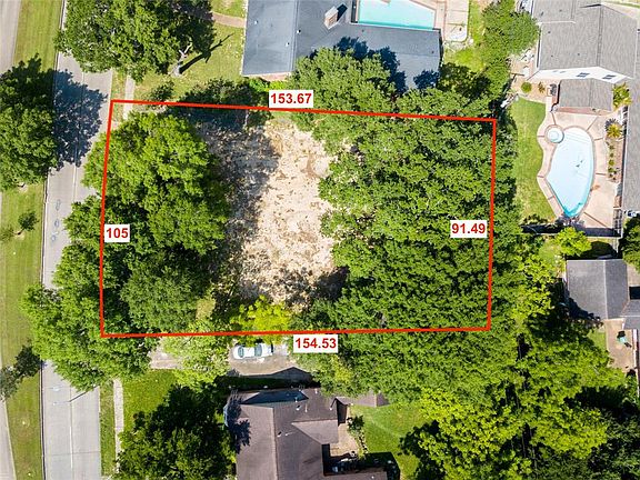 3rd image of 4910 N Braeswood Blvd